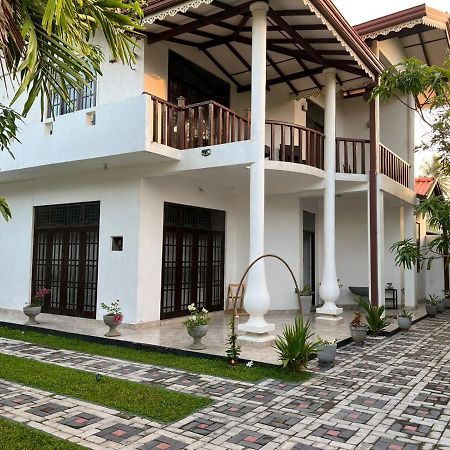 Ja-Elas French Touch Bed & Breakfast Eksteriør bilde