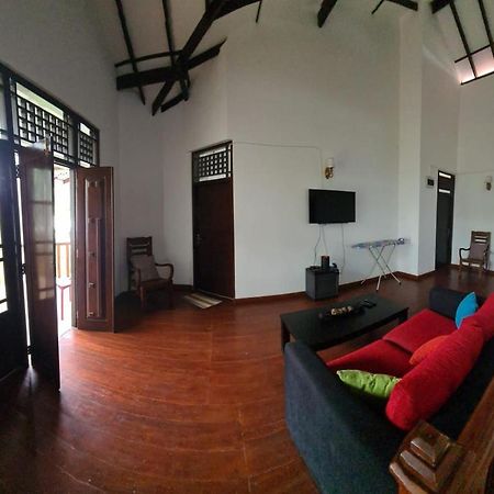 Ja-Elas French Touch Bed & Breakfast Eksteriør bilde