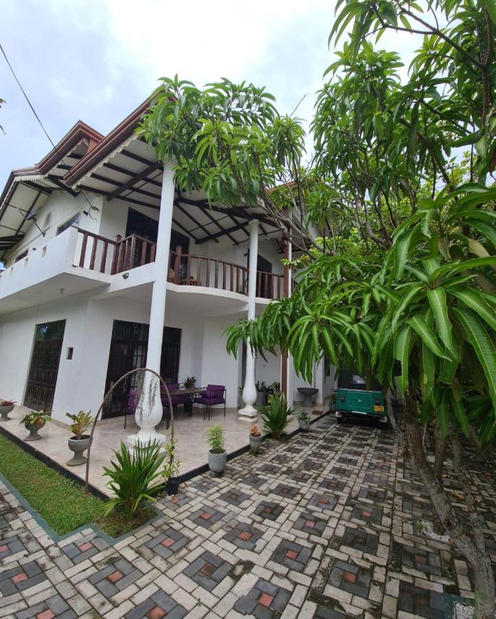 Ja-Elas French Touch Bed & Breakfast Eksteriør bilde