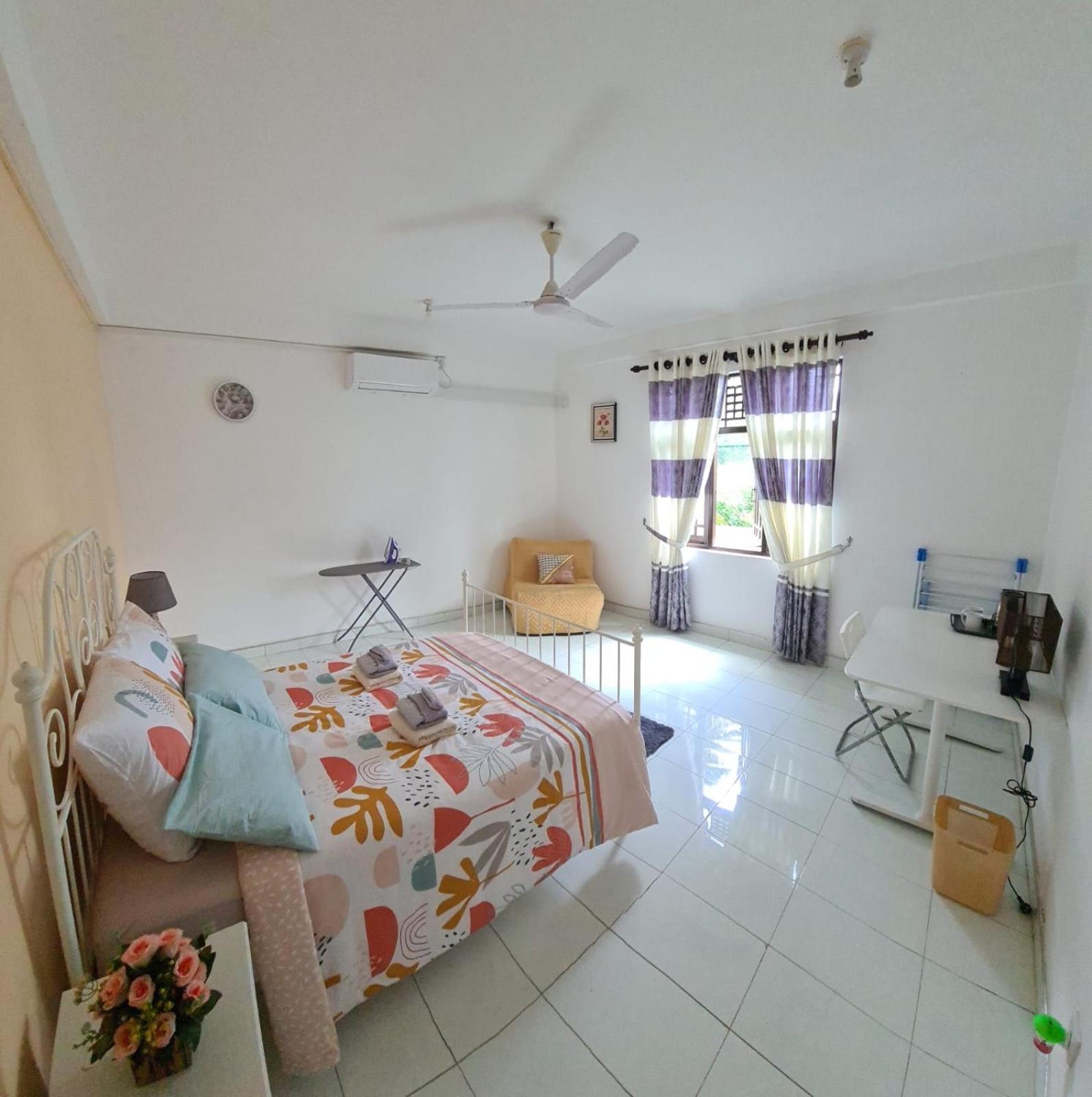 Ja-Elas French Touch Bed & Breakfast Rom bilde